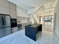 Regent Villas (D10), Terrace #497189321